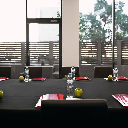 Hotel Rydges South Park Adelaïde Extérieur photo